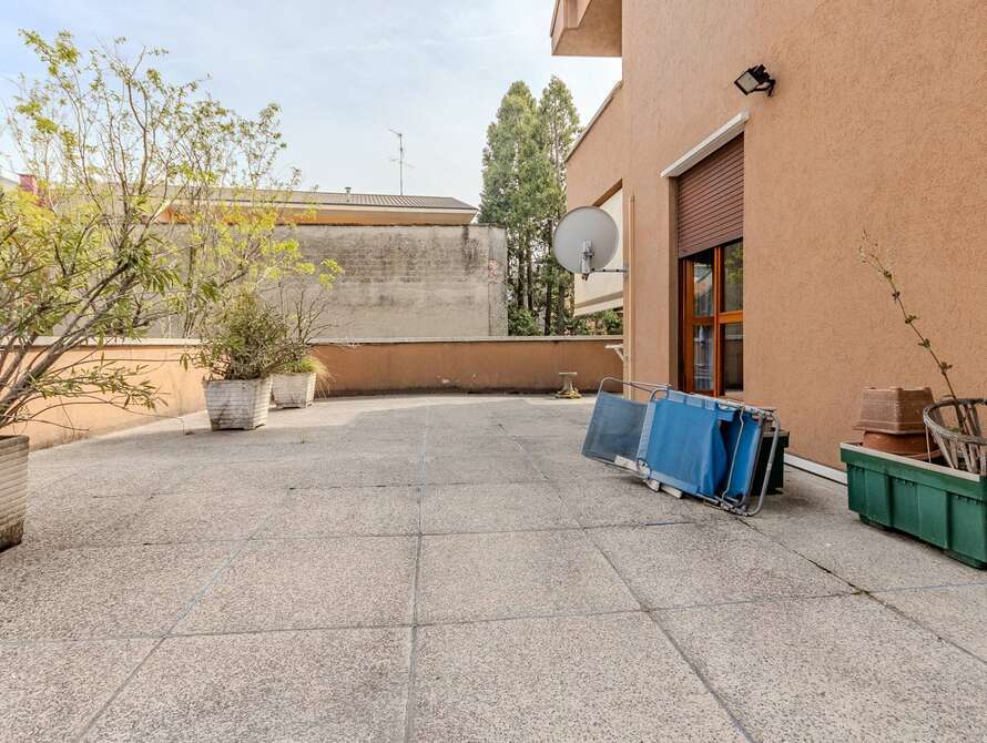 appartamento di 4 locali a lissone