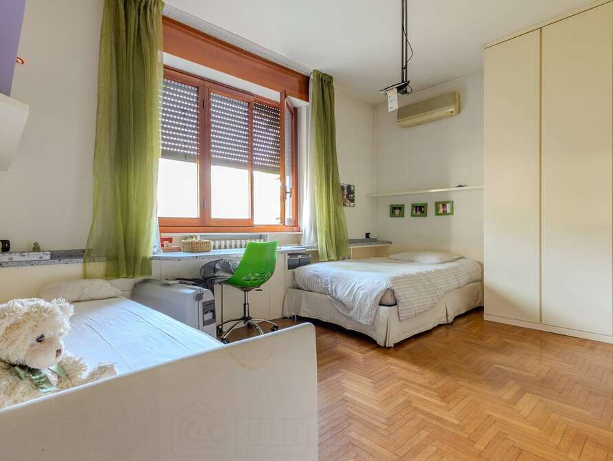 appartamento di 4 locali a lissone