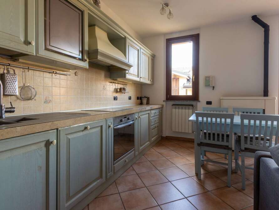 appartamento di 3 locali a usmate velate