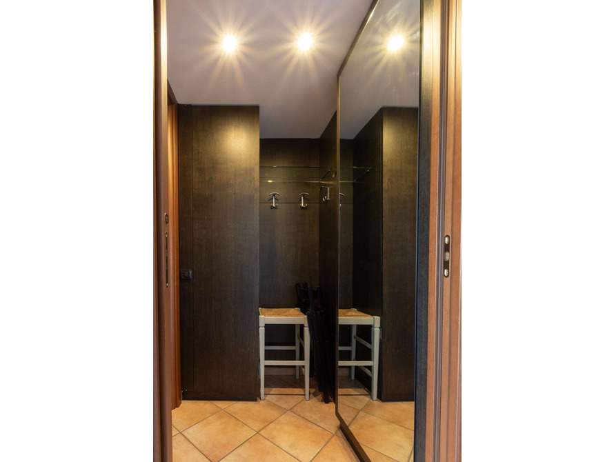 appartamento di 3 locali a usmate velate