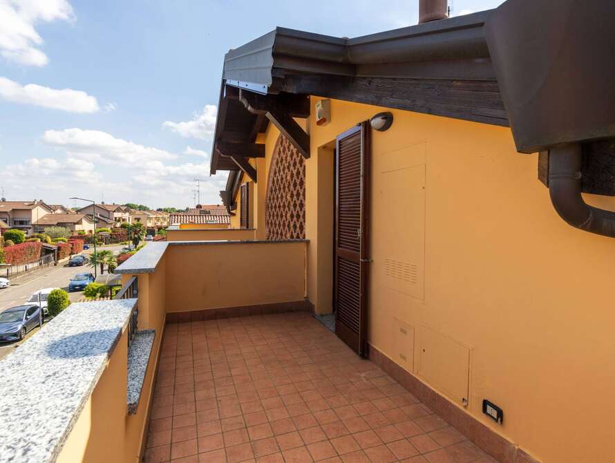 appartamento di 3 locali a usmate velate