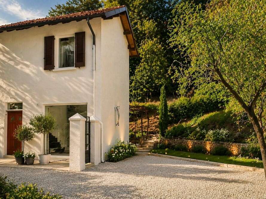 casa indipendente di 2 locali a cornate d adda