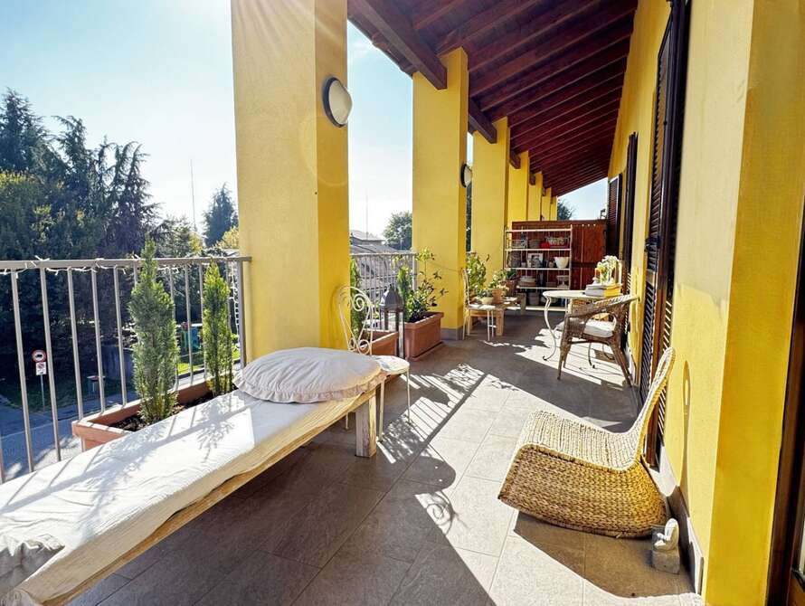 appartamento di 4 locali a vimercate