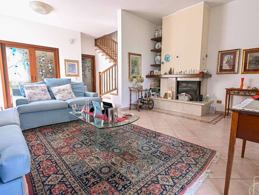 villa di 4 locali a monza