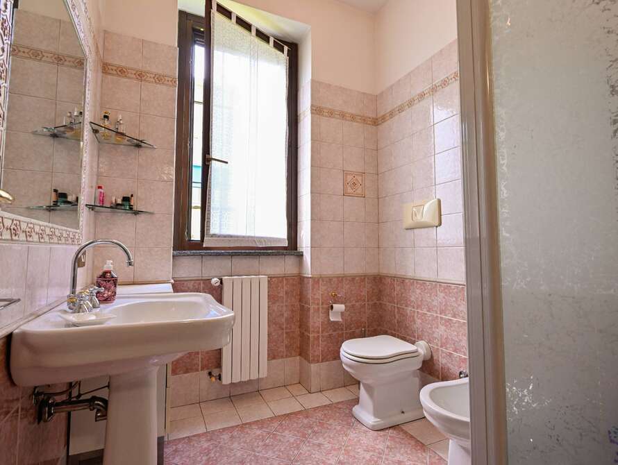 villa di 4 locali a monza