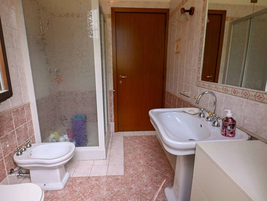 villa di 4 locali a monza