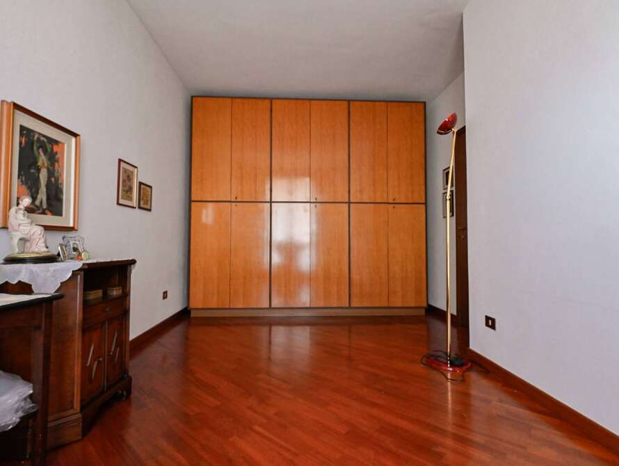 villa di 4 locali a monza