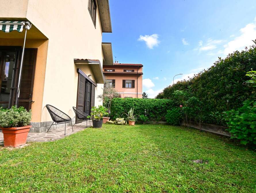 villa di 4 locali a monza