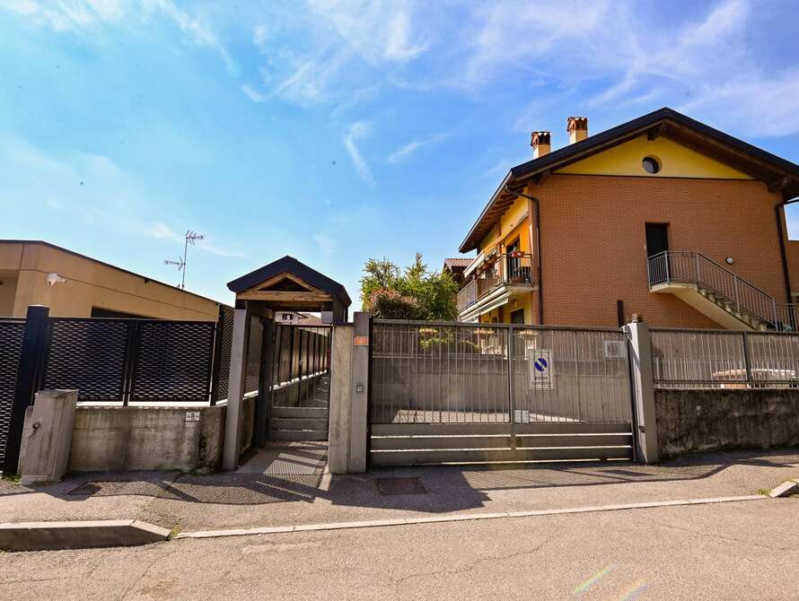 appartamento di 2 locali a burago di molgora