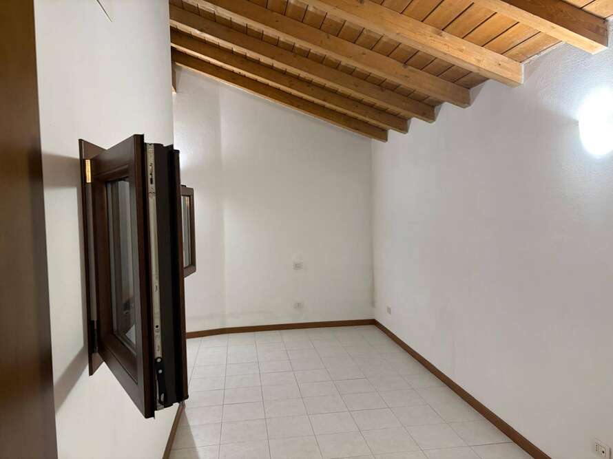 appartamento di 2 locali a cornate d adda