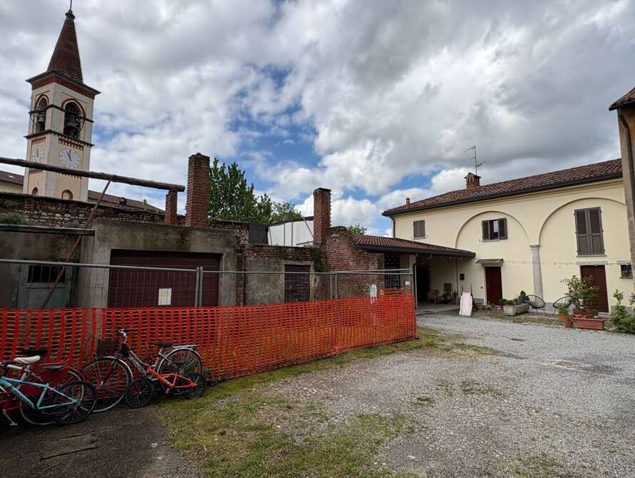 rustico di 3 locali a usmate velate