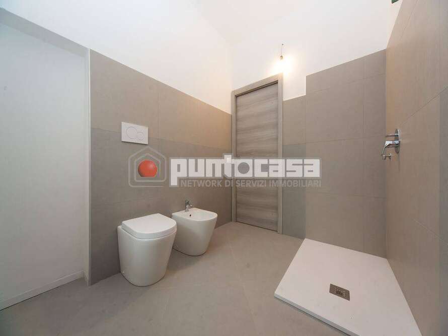 casa indipendente di 4 locali a vimercate