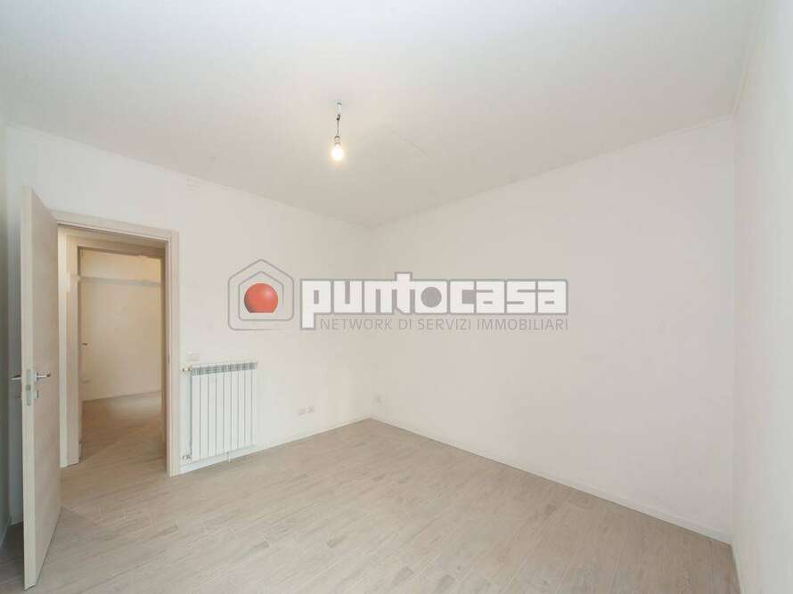 casa indipendente di 4 locali a vimercate