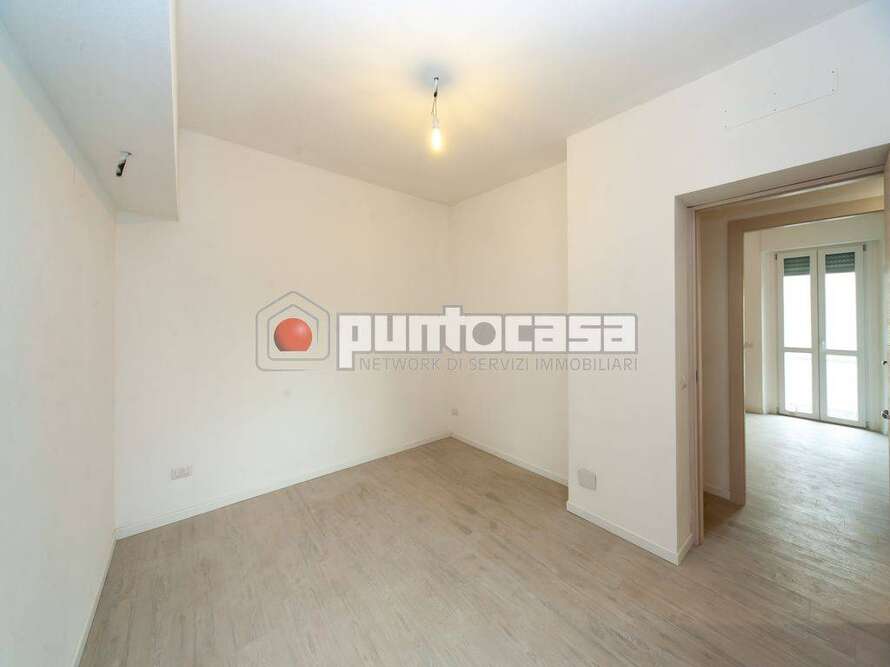 casa indipendente di 4 locali a vimercate