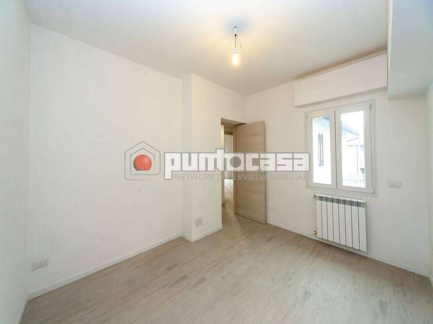 casa indipendente di 4 locali a vimercate