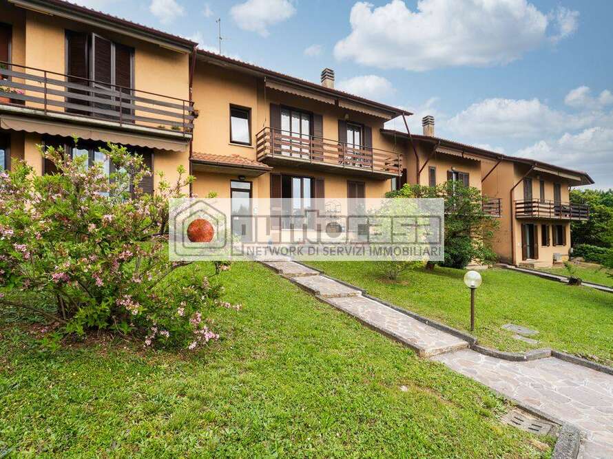 appartamento di 2 locali a montevecchia