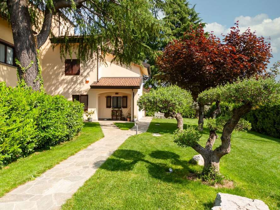 villa di 8 locali a vimercate