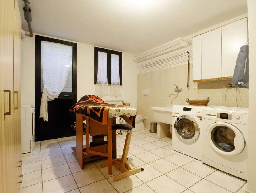 villa di 4 locali a caponago