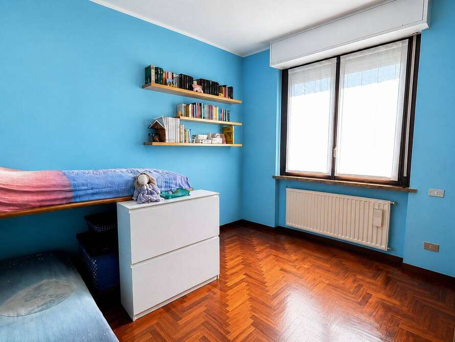 appartamento di 4 locali a vimercate
