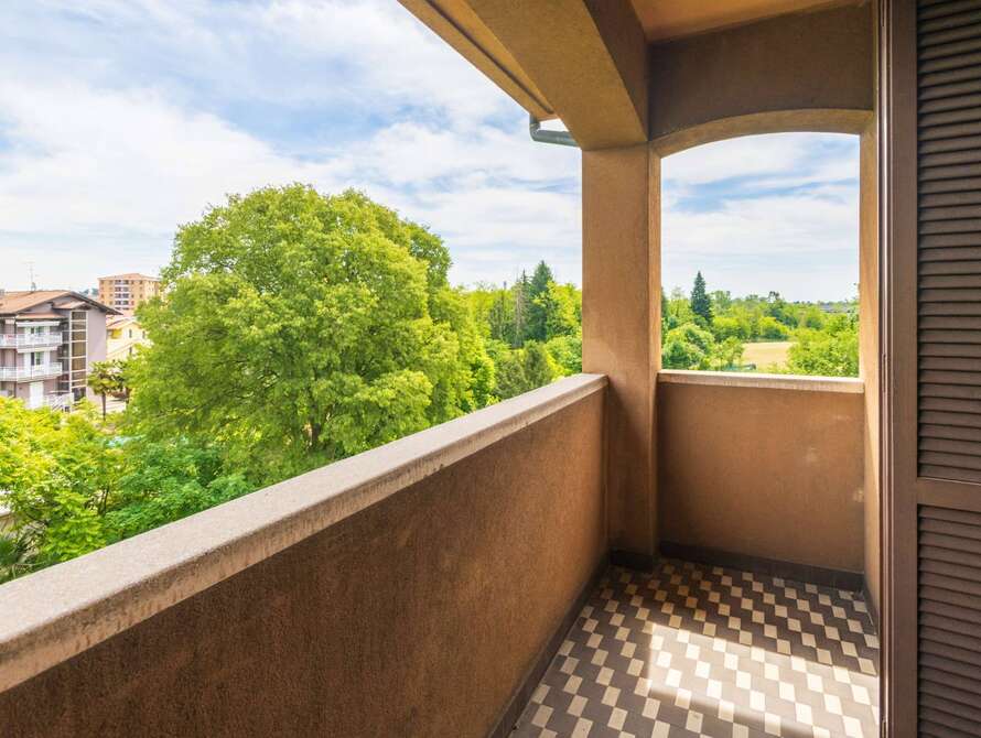 appartamento di 4 locali a usmate velate