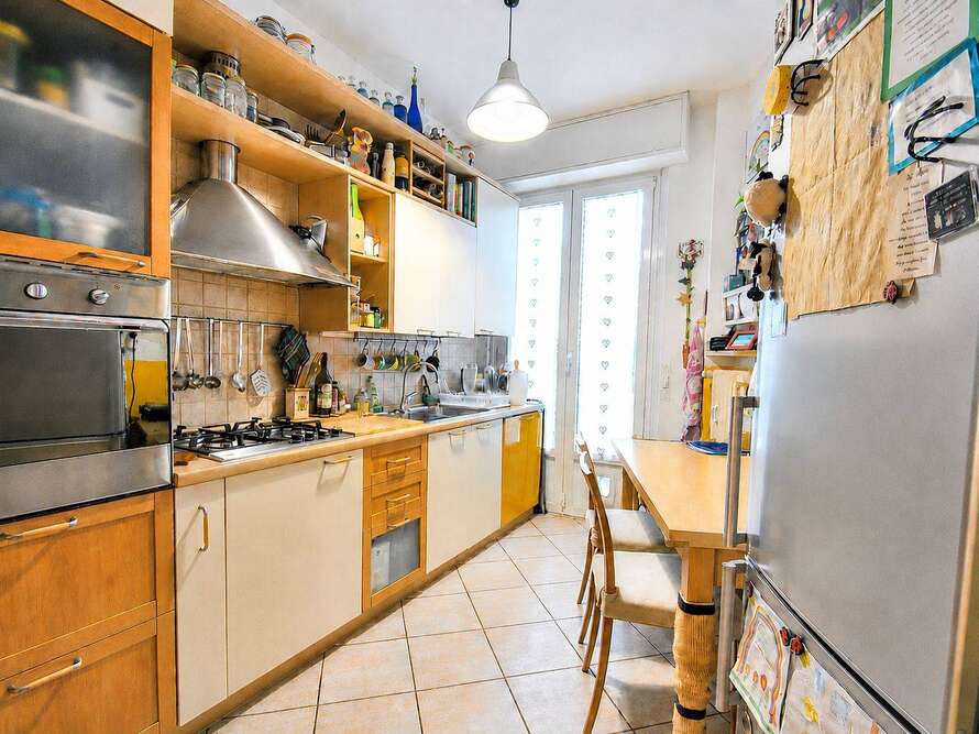 appartamento di 3 locali a vimercate