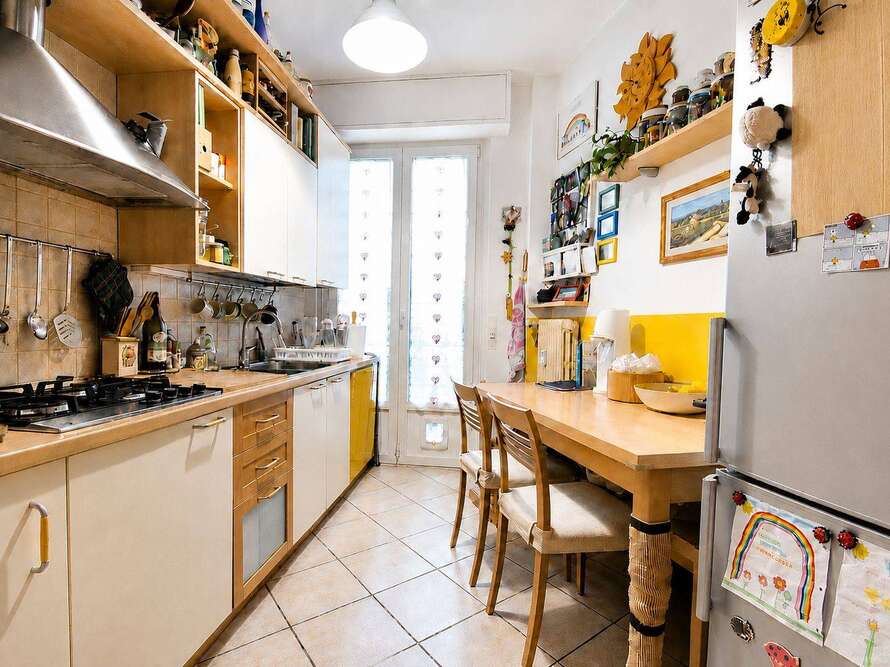 appartamento di 3 locali a vimercate