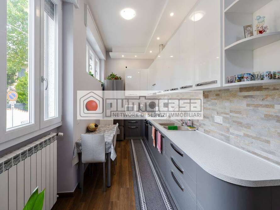 porzione di casa di 4 locali a concorezzo