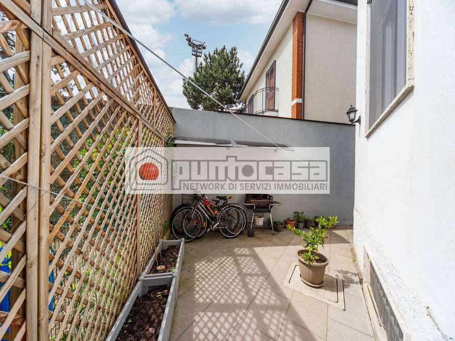 porzione di casa di 4 locali a concorezzo