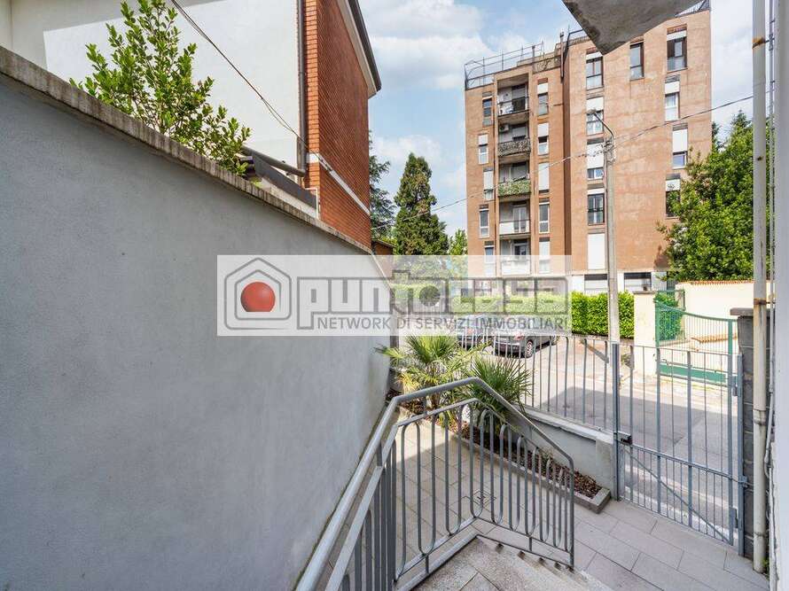 porzione di casa di 4 locali a concorezzo