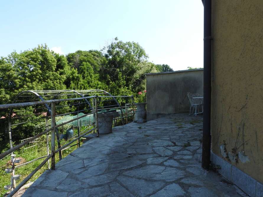 porzione di casa di 3 locali a calco