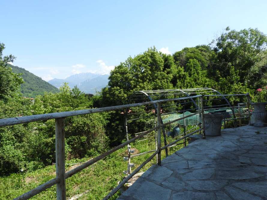 porzione di casa di 3 locali a calco
