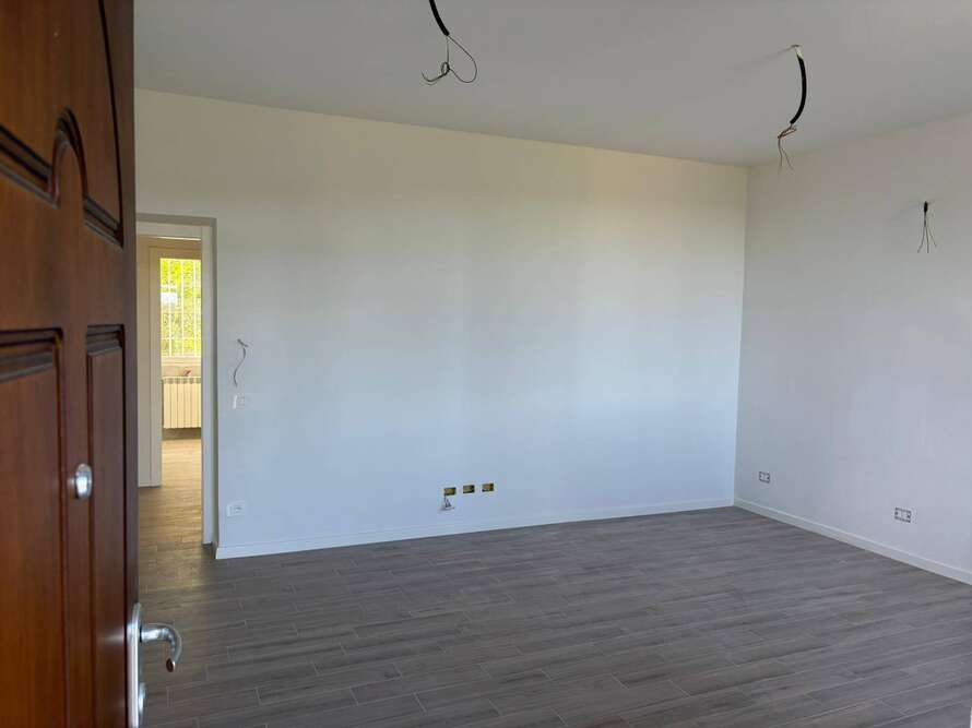 porzione di casa di 2 locali a cornate d adda