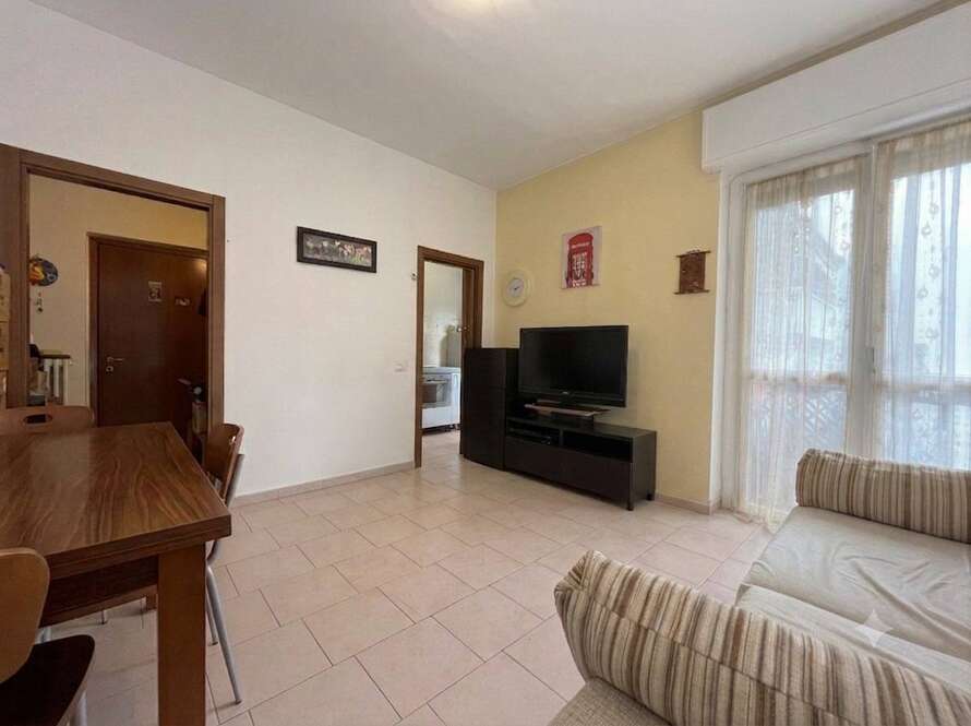 appartamento di 3 locali a villasanta