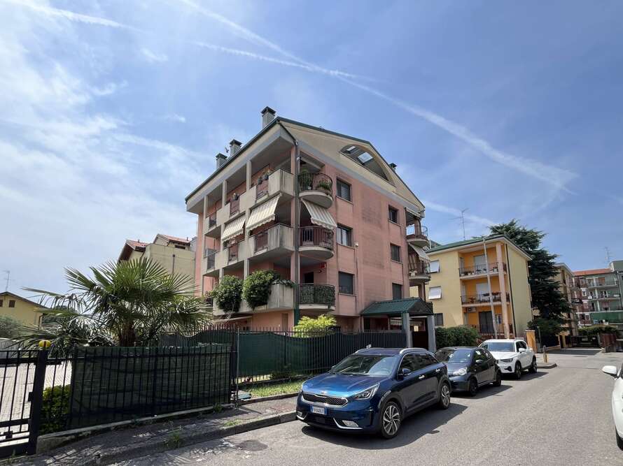 appartamento di 2 locali a monza