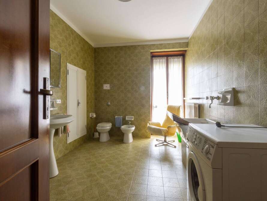 appartamento di 6 locali a usmate velate
