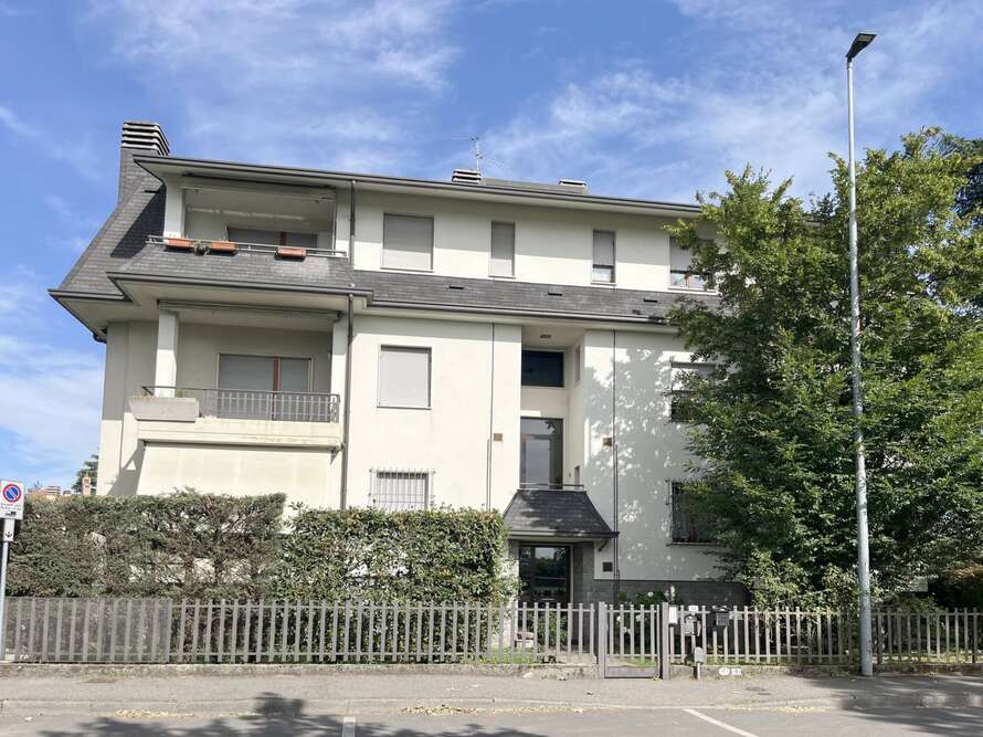 appartamento di 3 locali a villasanta