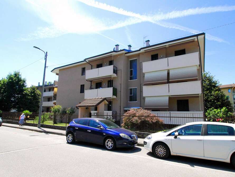 appartamento di 3 locali a villasanta