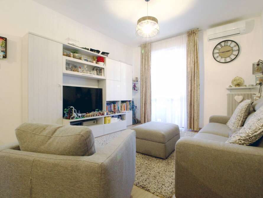 appartamento di 3 locali a villasanta