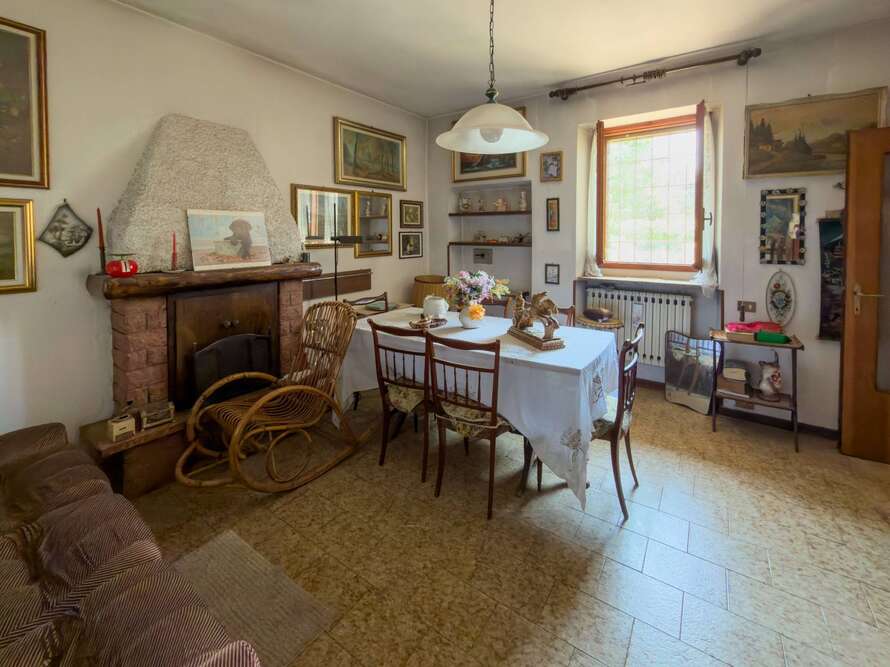casa indipendente di 4 locali a usmate velate
