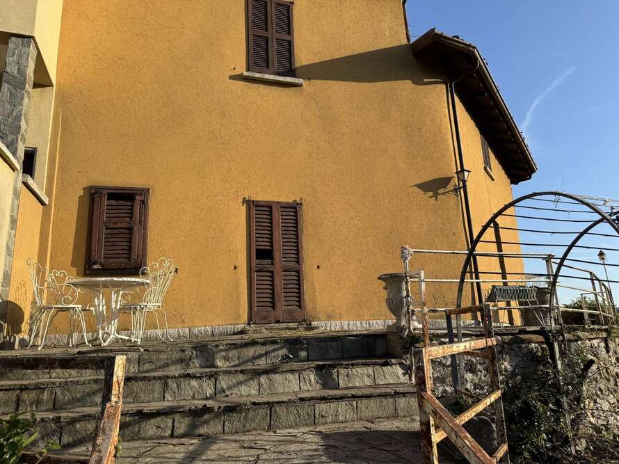 porzione di casa di 3 locali a calco