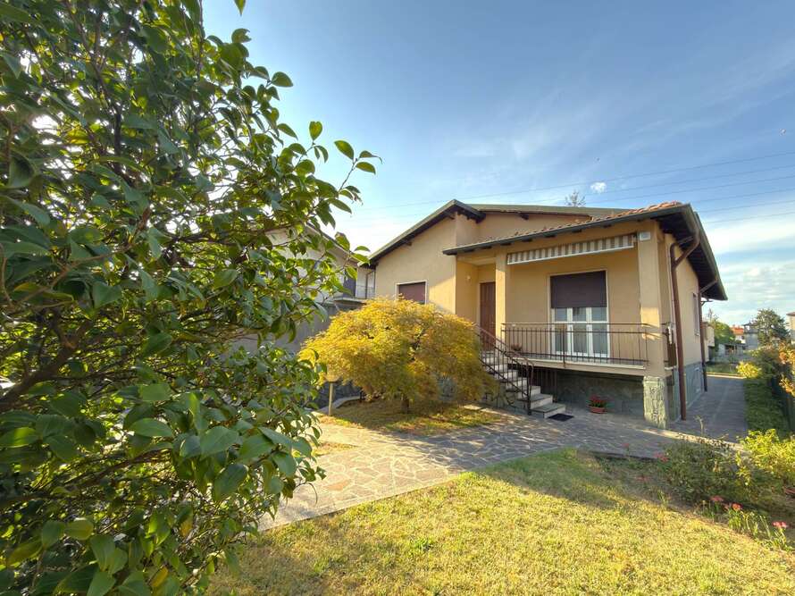 villa di 6 locali a trezzo sull adda