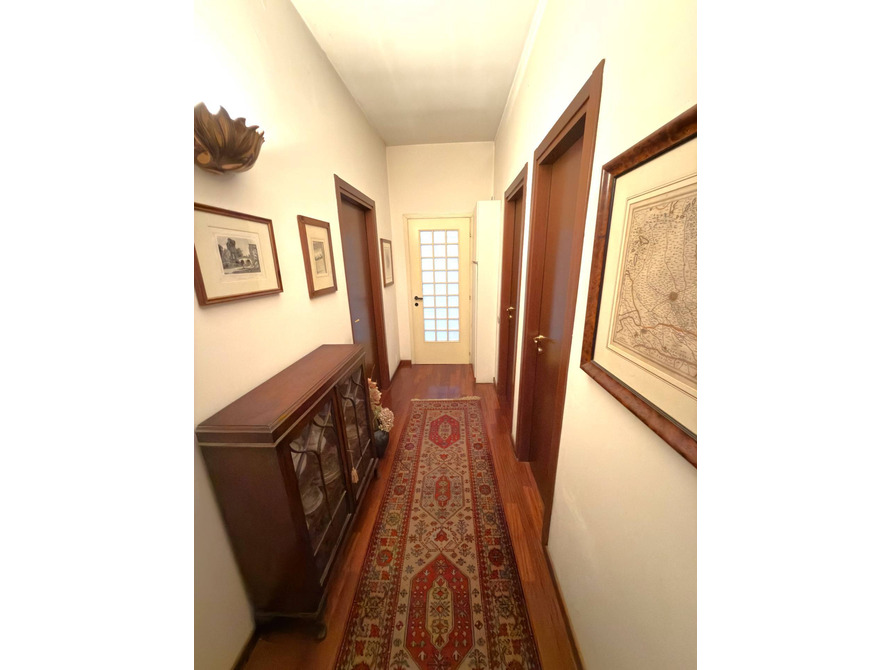 villa di 6 locali a trezzo sull adda