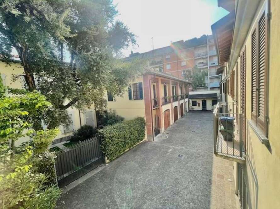 appartamento di 1 locali a monza