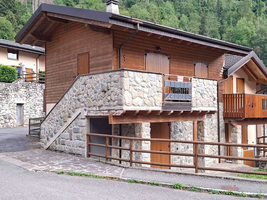 appartamento di 3 locali a isola di fondra