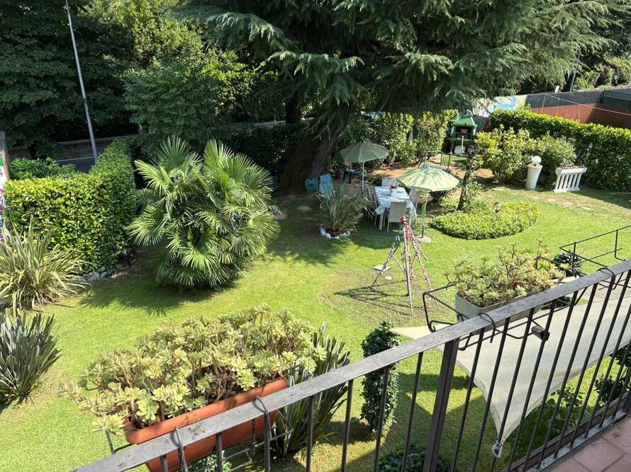 villetta a schiera di 5 locali a robbiate