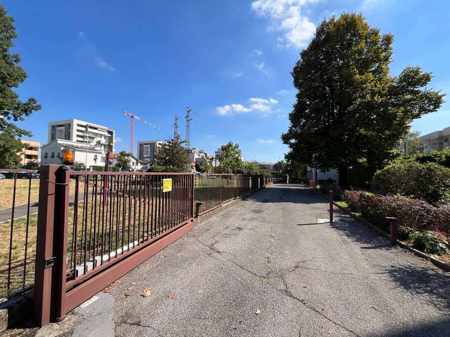 box o garage di 1 locali a monza