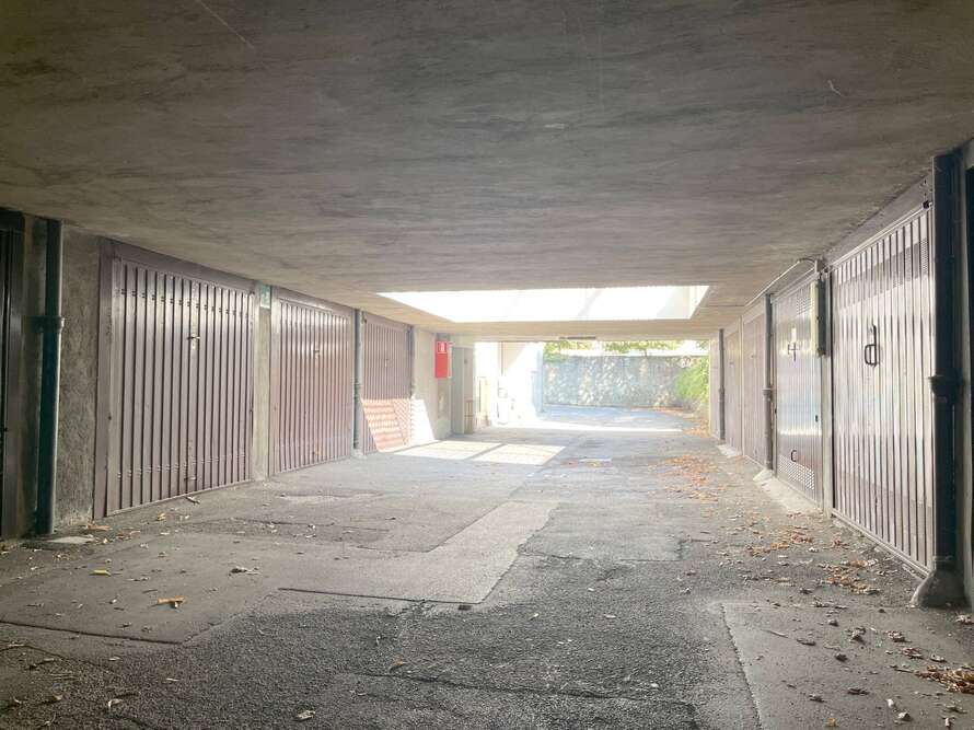 box o garage di 1 locali a monza