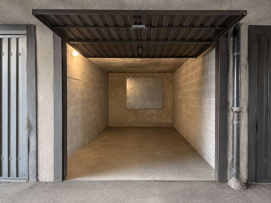 box o garage di 1 locali a monza