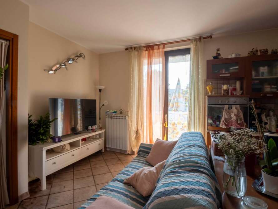 appartamento di 4 locali a agrate brianza