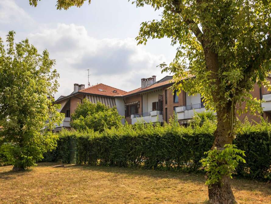 appartamento di 4 locali a agrate brianza